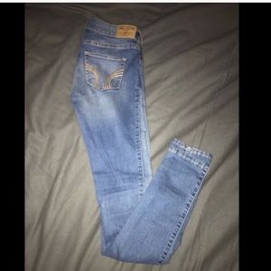 Like new! Hollister Super Skinny Jeans